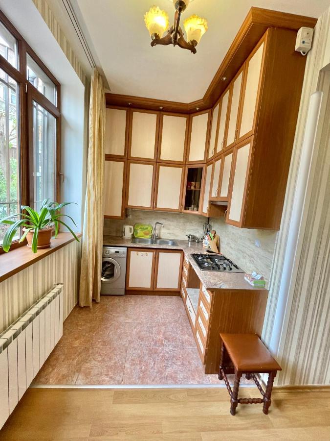 Apartment In The Center Of Jereván Kültér fotó